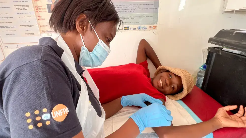 “The contraceptive implant is the right method for me” - UNFPA-SFH mobile clinic provides vital SRH services to Namibian youth